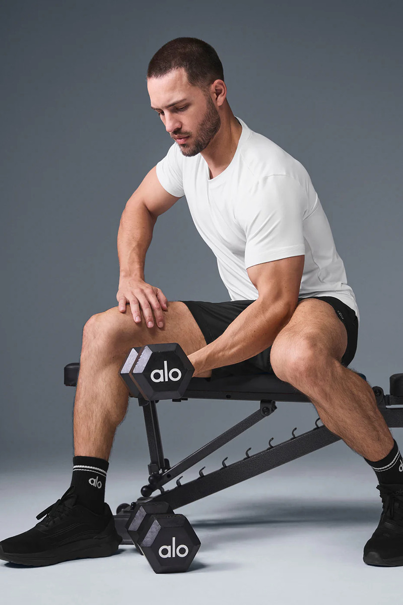 Alo Yoga, Remera Deportiva De Hombre Original - Image 4