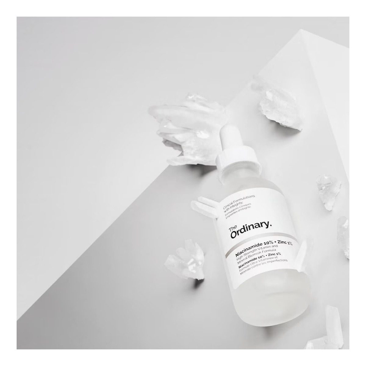 The Ordinary Niacinamide 10% + Zinc 1% Serum - Imagen 2