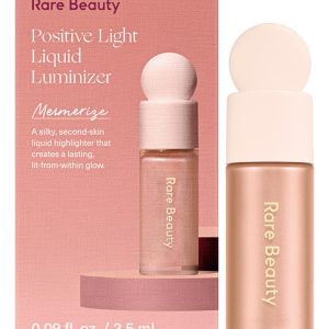 Rare Beauty Iluminador Positive Light Enchant Líquido Tono