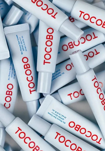 Tocobo Bio Watery Sun Cream Deluxe Protector Solar Spf50+ Pa - Image 6