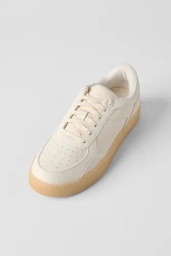 Alo Yoga Zapatillas Deportivas Casual Recovery Mode Sneaker - Image 4