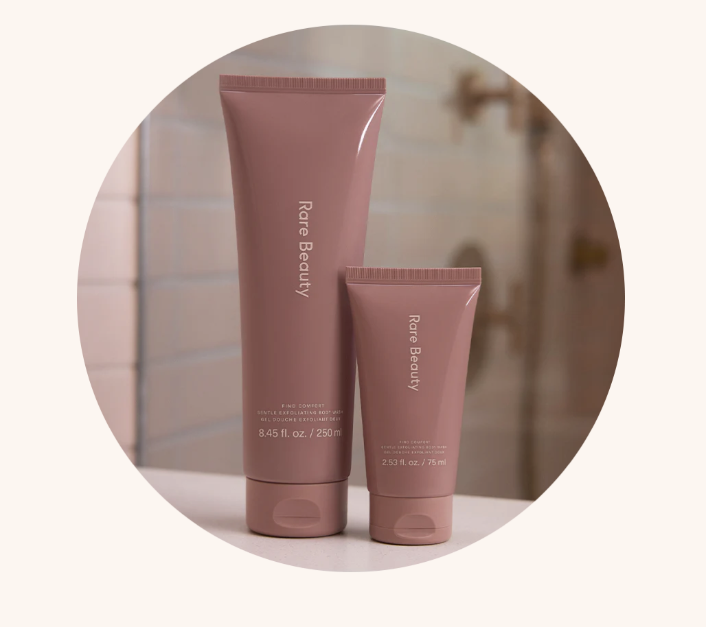 Rare Beauty Find Comfort Gentle Exfoliating Body Wash Mini - Imagen 4