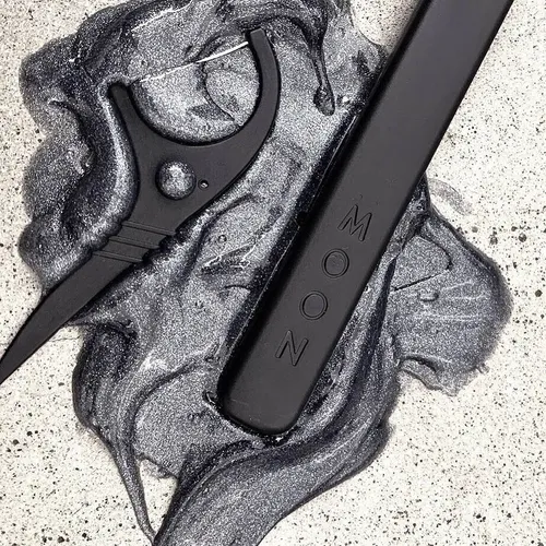 MOON Charcoal Whitening Stain Removal Toothpaste - Imagen 3
