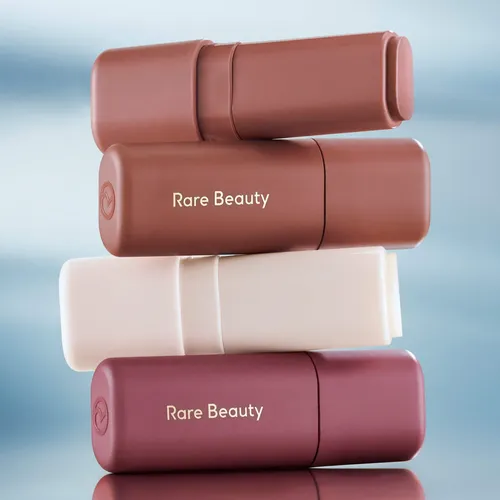 Rare Beauty Balsamo Labial Find Comfort Lip Butter Overnight - Imagen 2