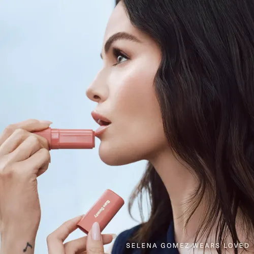 Rare Beauty Balsamo Labial Find Comfort Lip Butter Overnight - Imagen 4